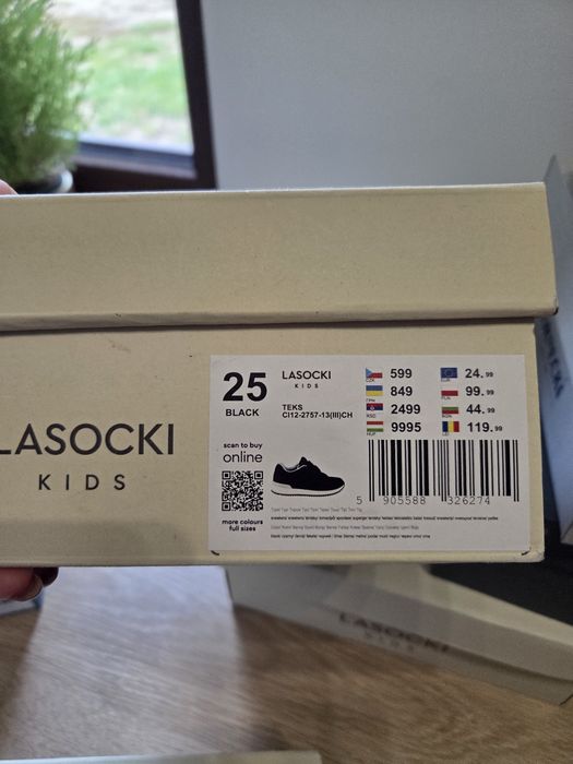 Adidasy chłopięce rozm 25