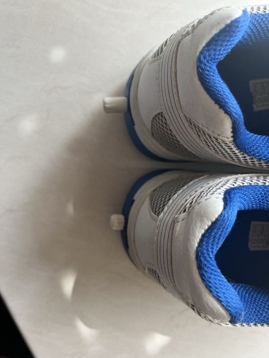 Кросівки на колесах розмір 40