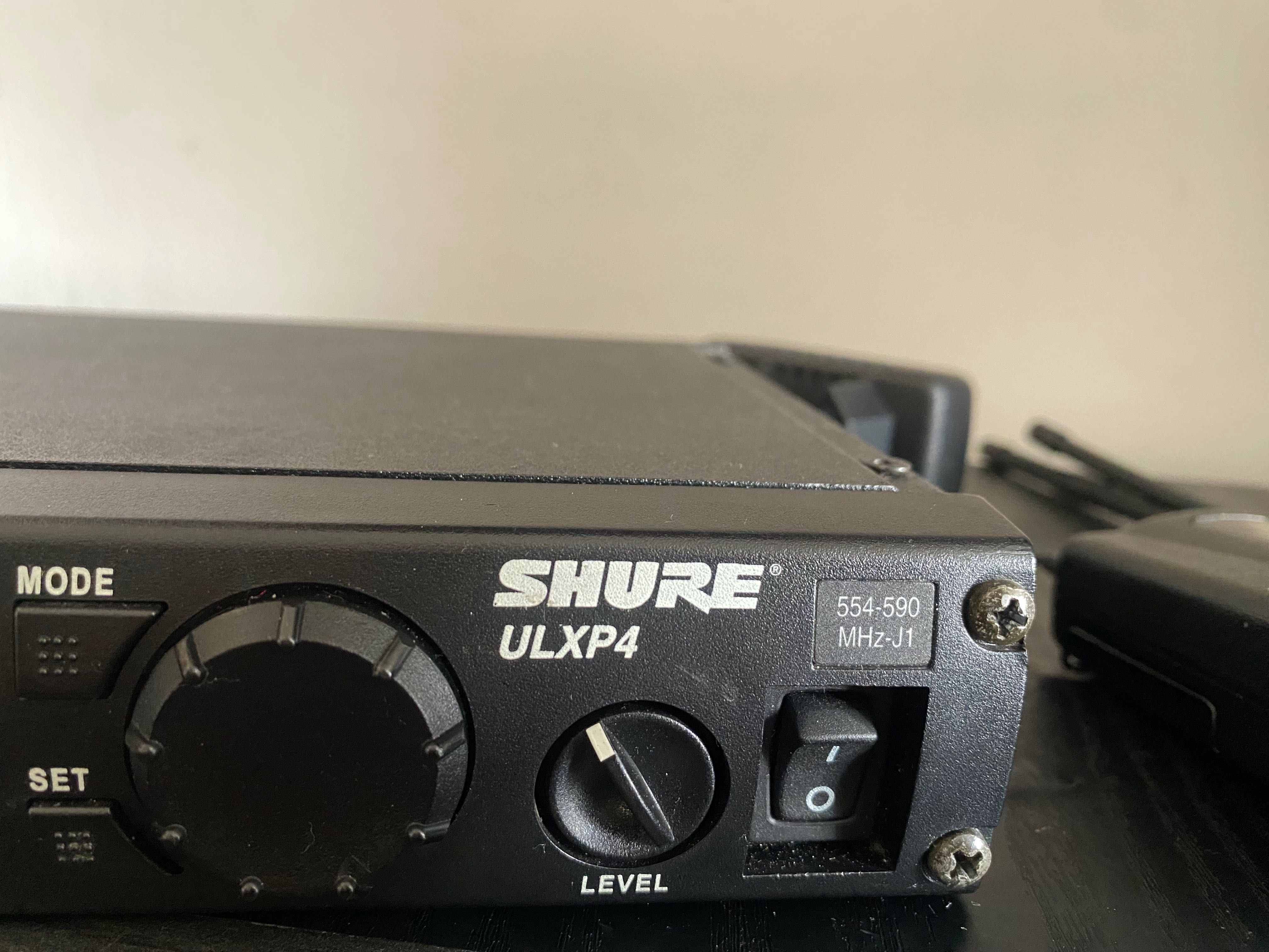 system bezprzewodowy do gitary Shure ULXP4 bodypack ULX1-J1