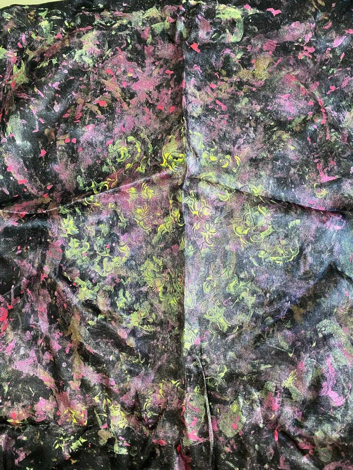 Conjunto de tecidos pintados á mão