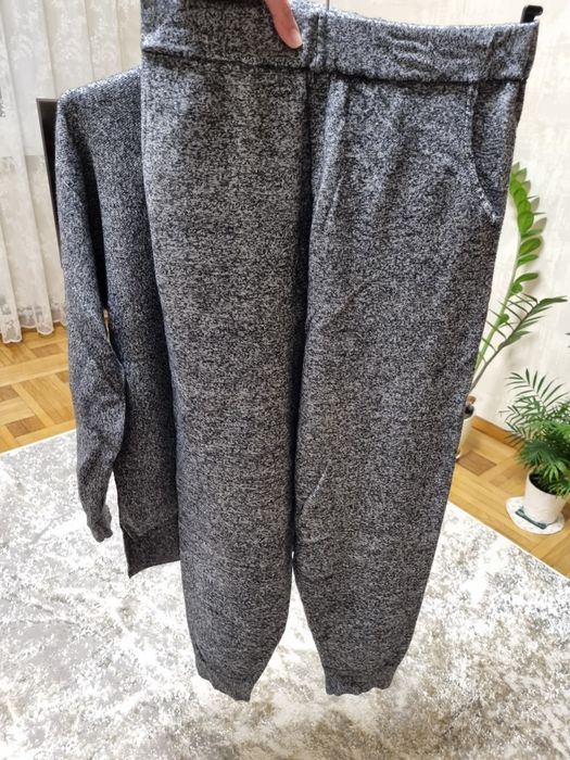 Костюм утеплений в складі шерсть