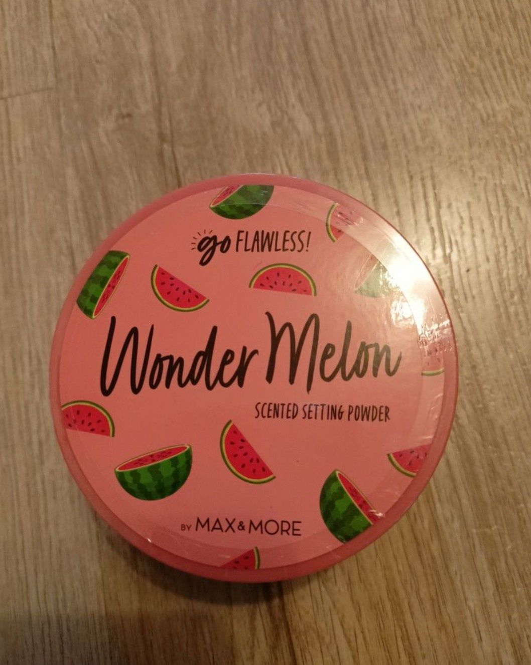 Sprzedam 2 opakowania Puder wonder melon