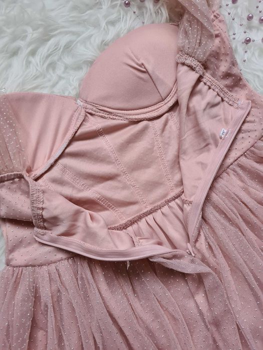 XA44 sukienka rozkloszowana z tiulem M księżniczka pudrowy róż balowa