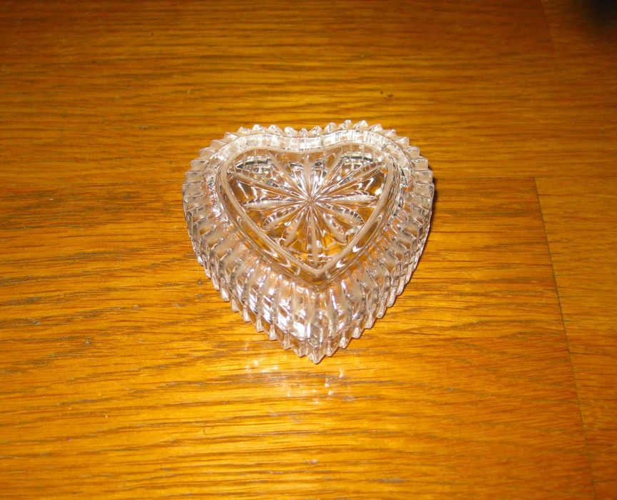 Guarda Joias em Cristal em forma Coração