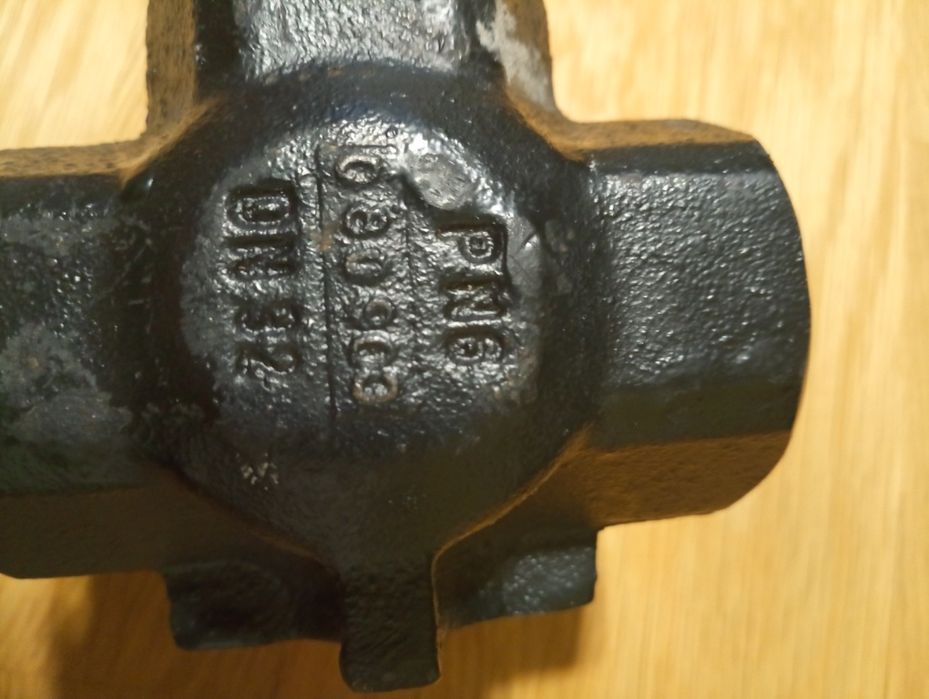 Zawór 3-drogowy mieszajacy