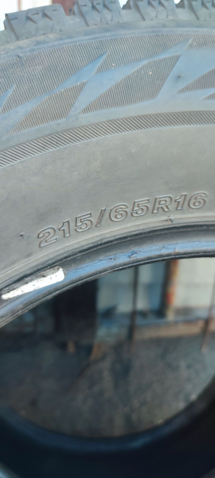 Комплект зимової гуми Bridgestone Blizzak wr2 215/65/16