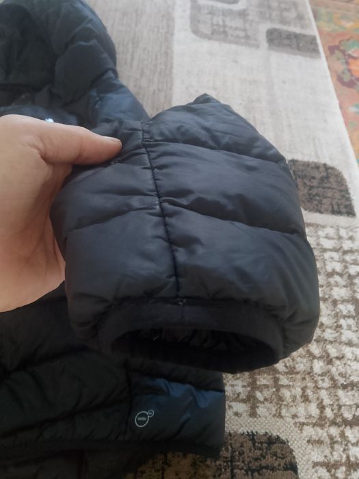 Пуховик фирма Puma.