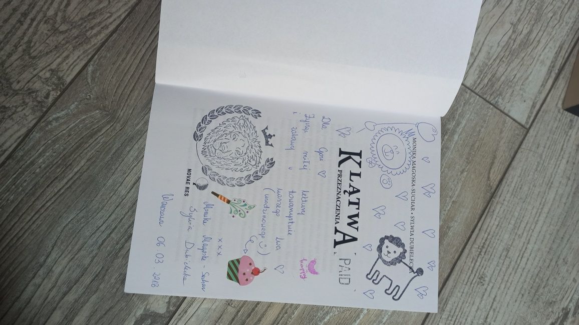 Klątwa przeznaczenia, Monika Magoska-Suchar, Sylwia Dubielecka