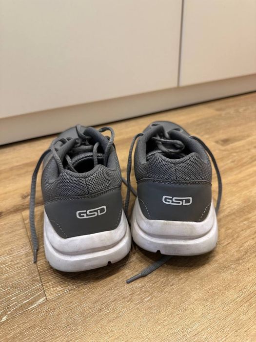 Чоловічи кросівки GSD(Китай)