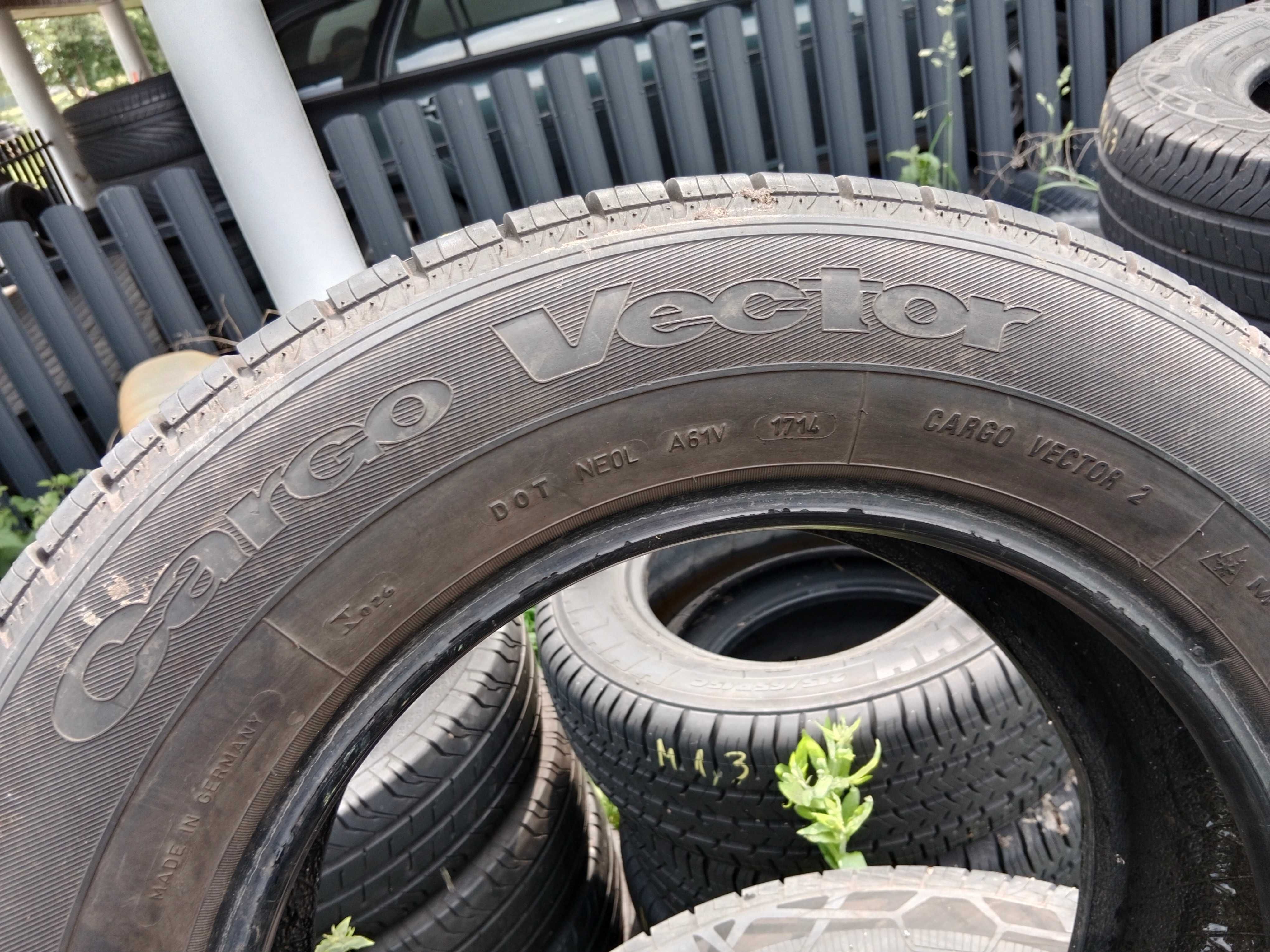 Opony używane 215/65R16C Goodyear Cargo Vector 2 2szt.