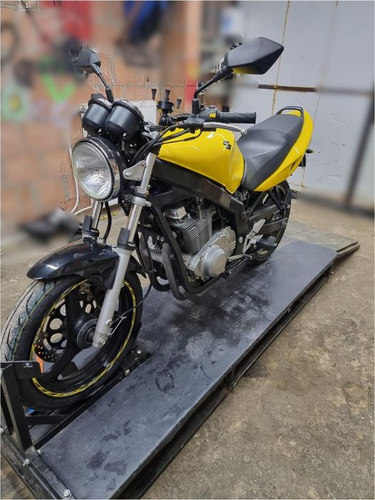 Suzuki gs 500 05 A2 er5