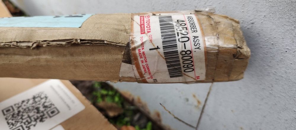 Амортизатор Toyota Camry 40