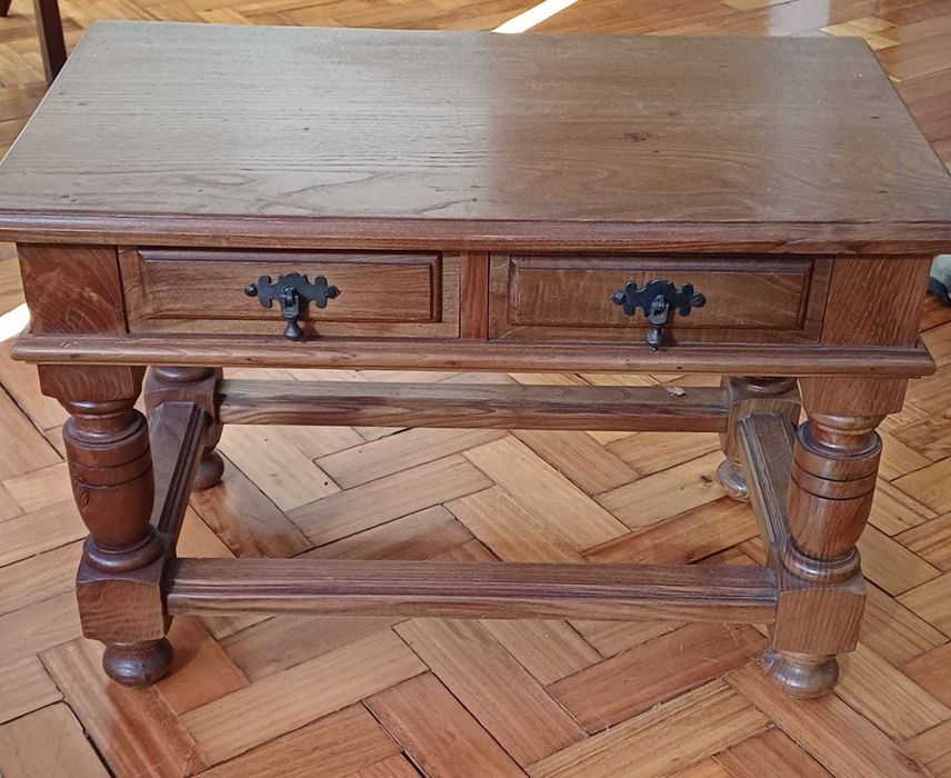 Mesa madeira pequena