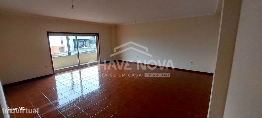 T2+1 com garagem Fechada em Valpedre- Penafiel SD/04477PG