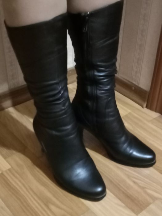 Сапоги женские зимние / 37 р.