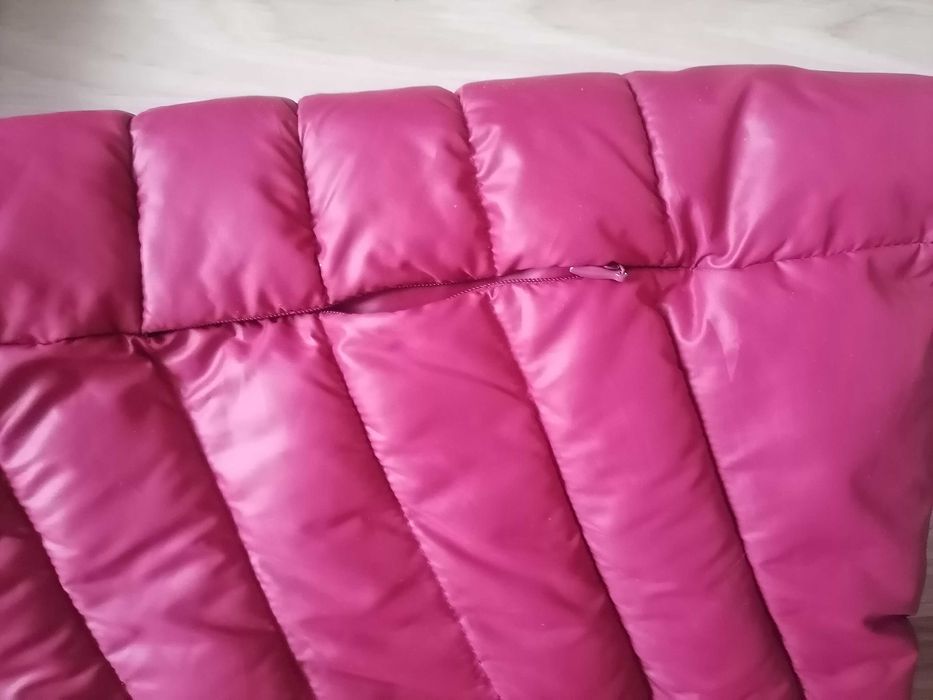 Bordowa kurtka pikowana damska