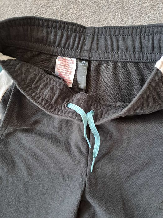 Dres sportowy adidas dla  dziewczynki