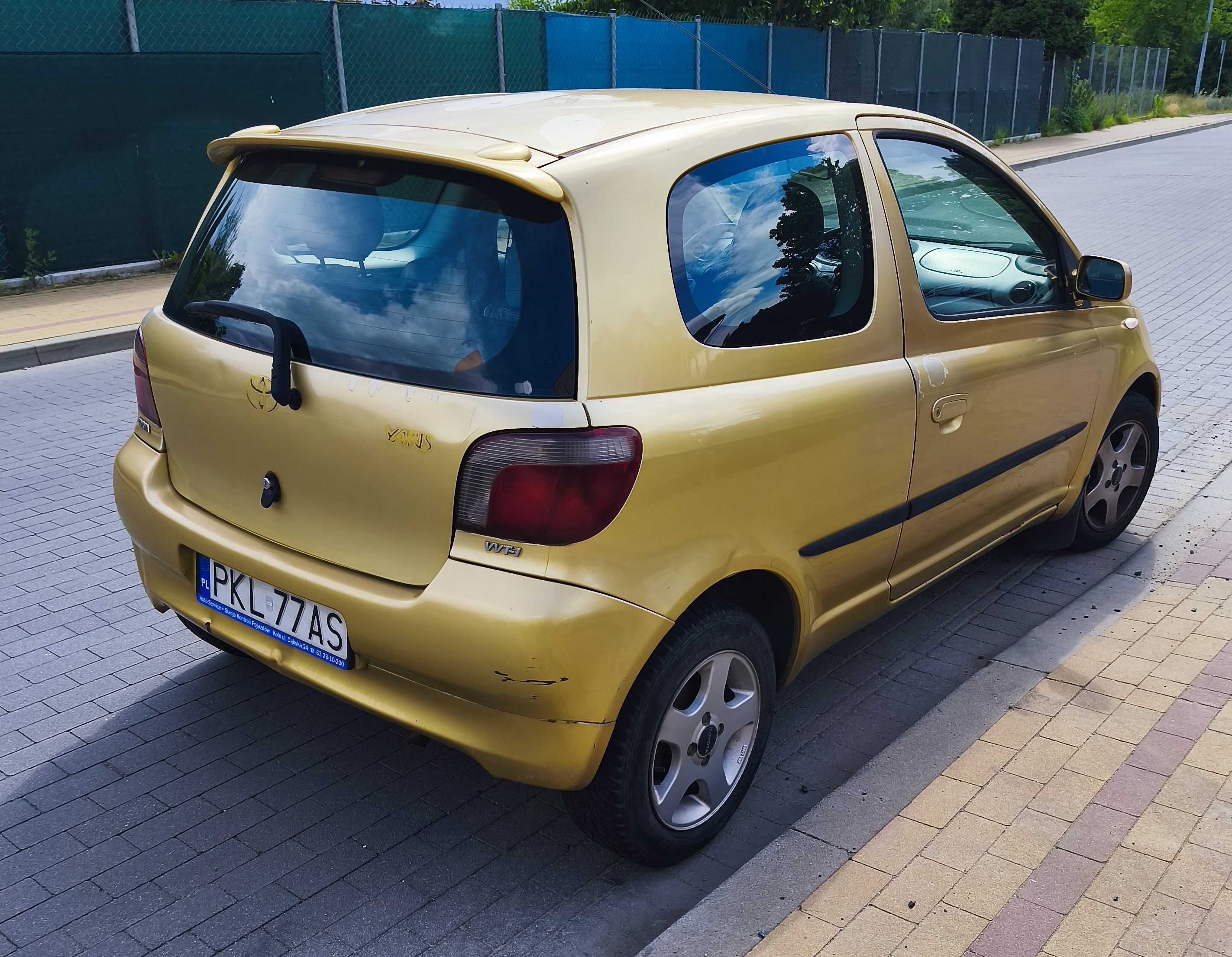 Toyta Yaris 1.0 2001 benzyna
