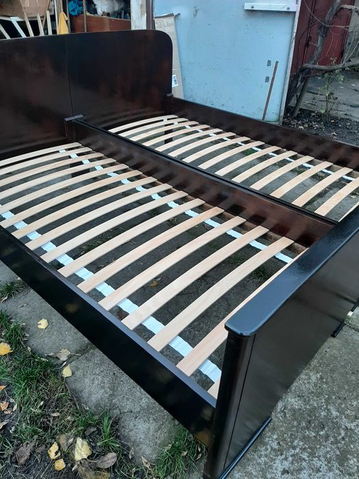 Продам 2-х спальную кровать б/у