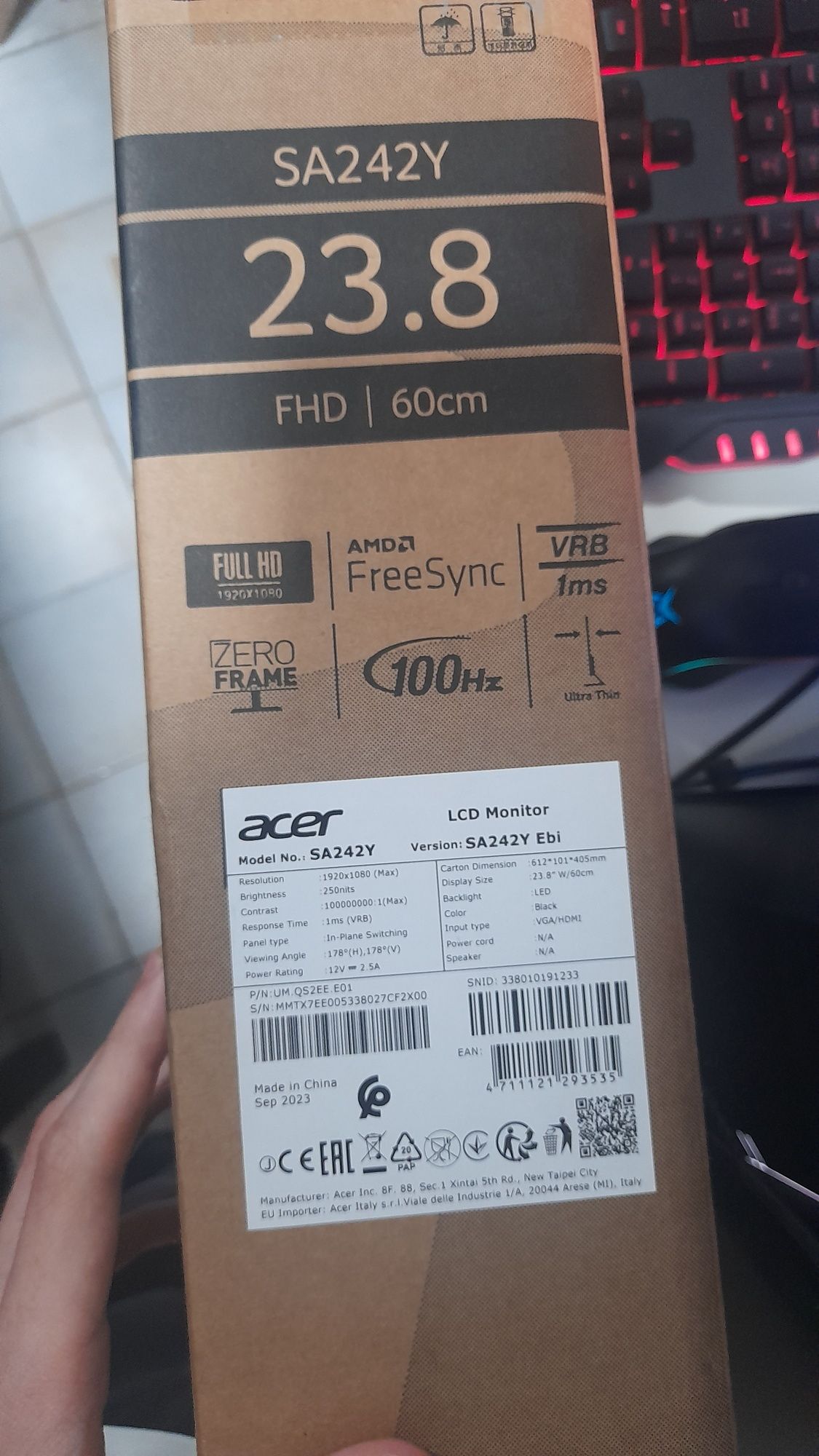 Monitor acer sa242yebi 1 mês de uso