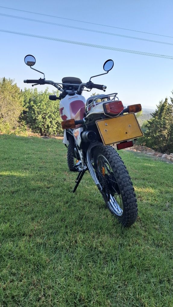 Yamaha DT50LC rosa