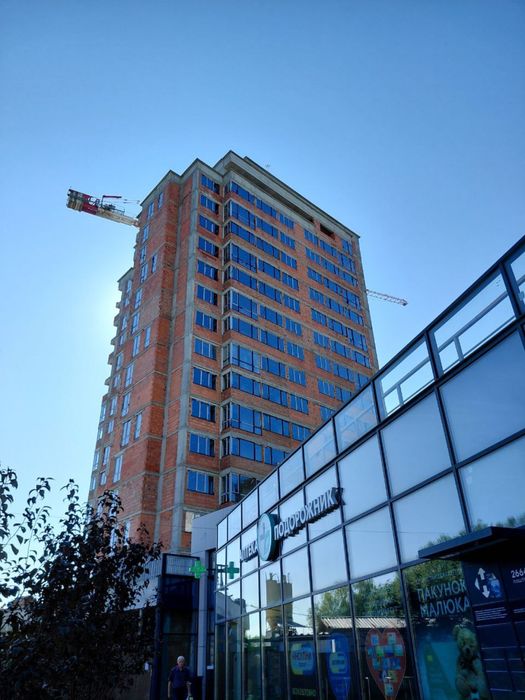 Продаж 2 кім квартира. Площа 62м2. У новобудові вул. Очеретяна