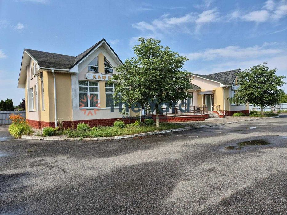 Продам кафе та магазин с. Богдановка Броварський р-н. поряд Бровари