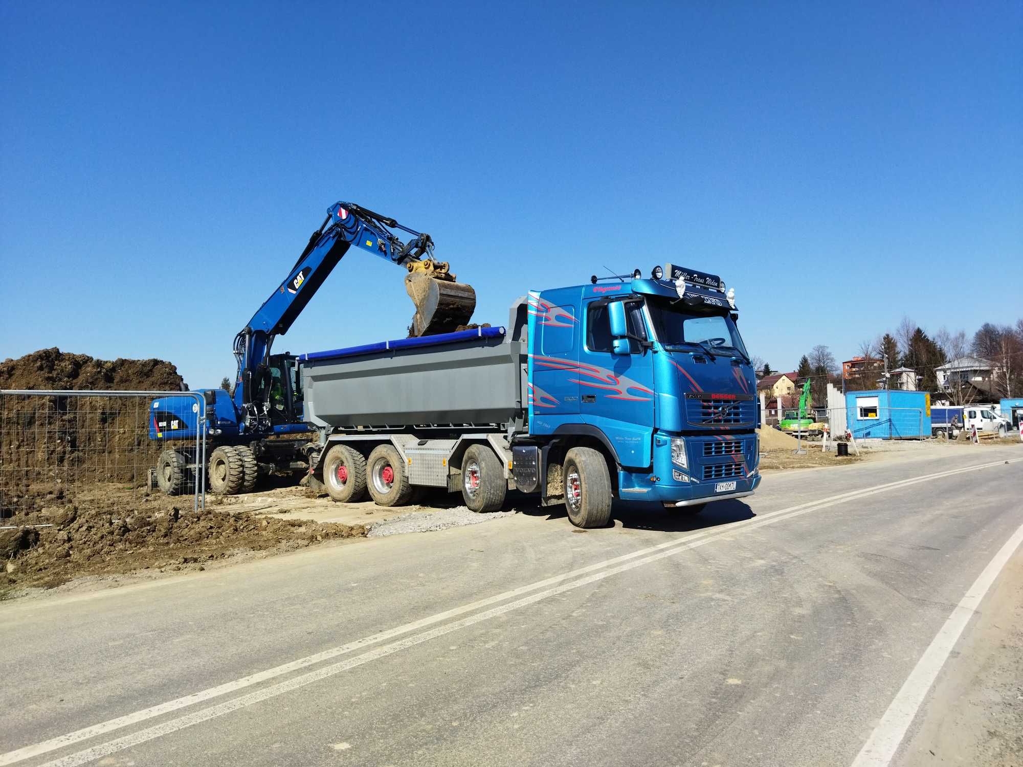 Usługi Transportowe usługi koparką i minikoparką prace ziemne kruszywa