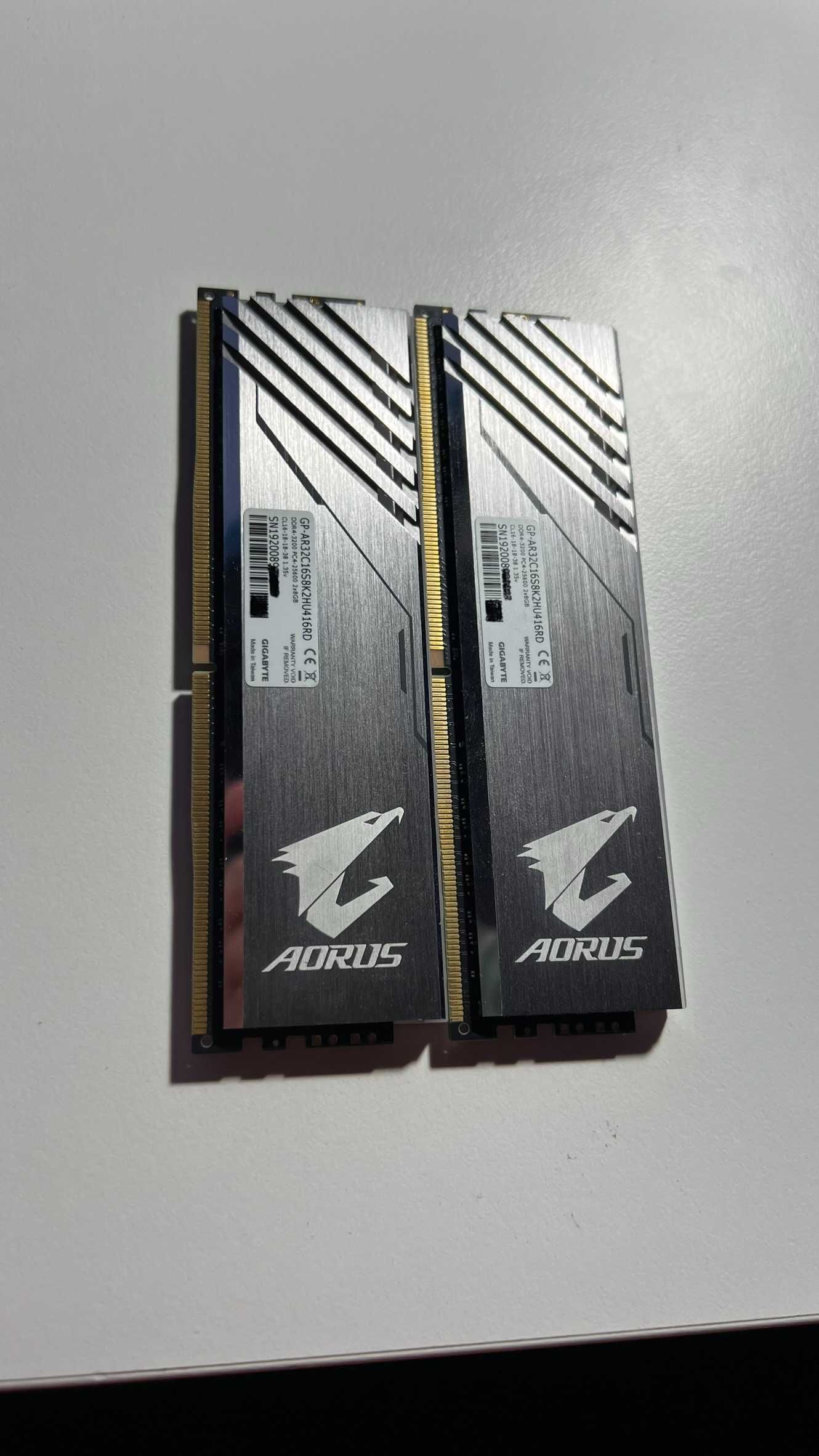 Pamieć ram Gigabyte Aorus RGB 16GB (2x8GB) DDR4 3200