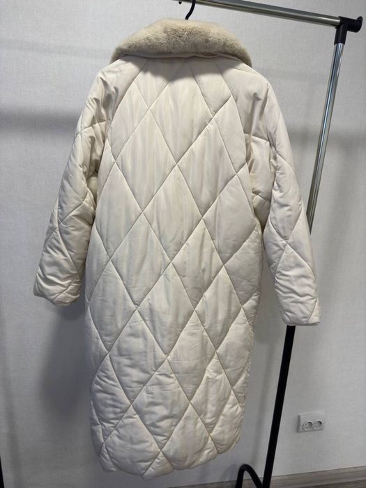 Пальто стьобане максі