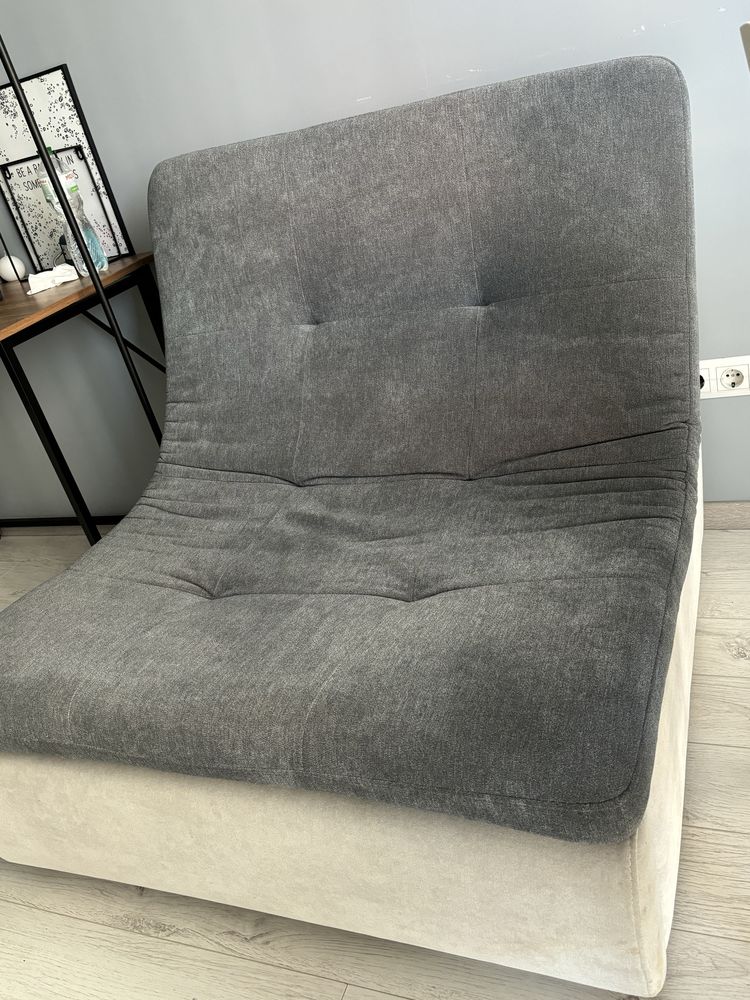 Мʼяке крісло (частина модулього дивану)