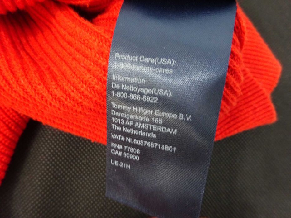 H6 oversize sweter damski Tommy Hilfiger czerwony dziergany serek M 38