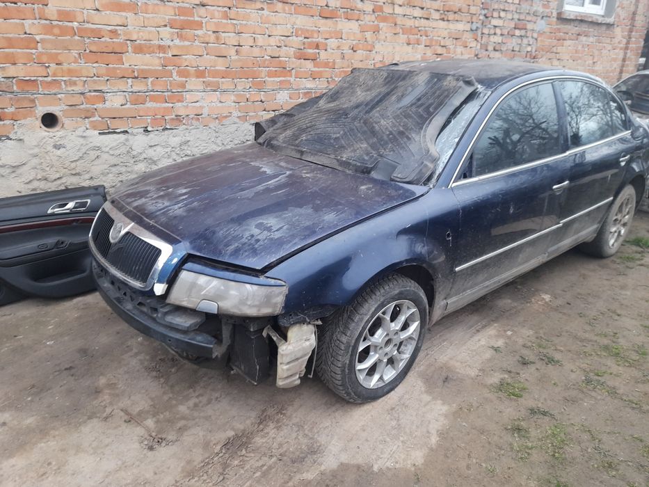 Продам по запчастинах Skoda superb 2004 року. Всі деталі за номером.