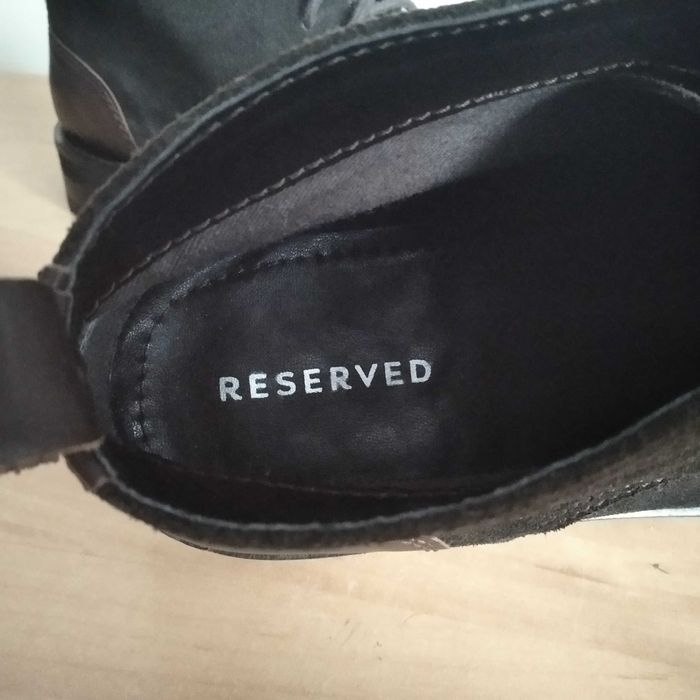 Buty męskie RESERVED skóra nubuk roz.eu-42