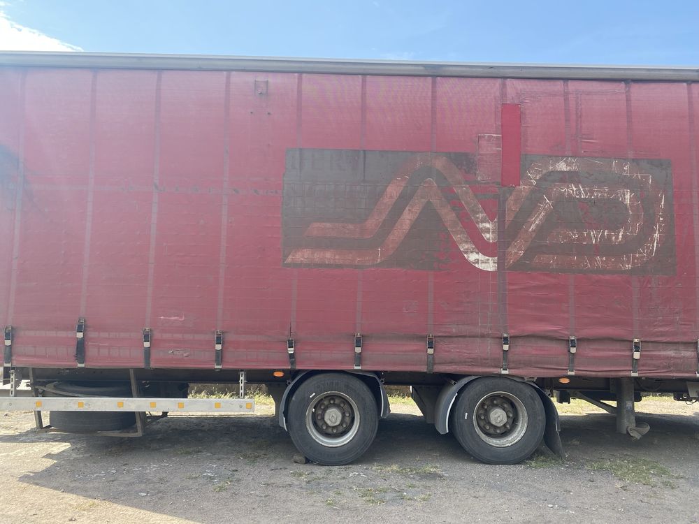 Продам прицеп тентованый