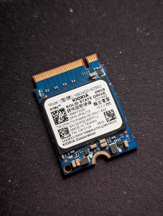 Kingston NVMe SSD 512GB, KIOXIA 256GB  для Steam Deck