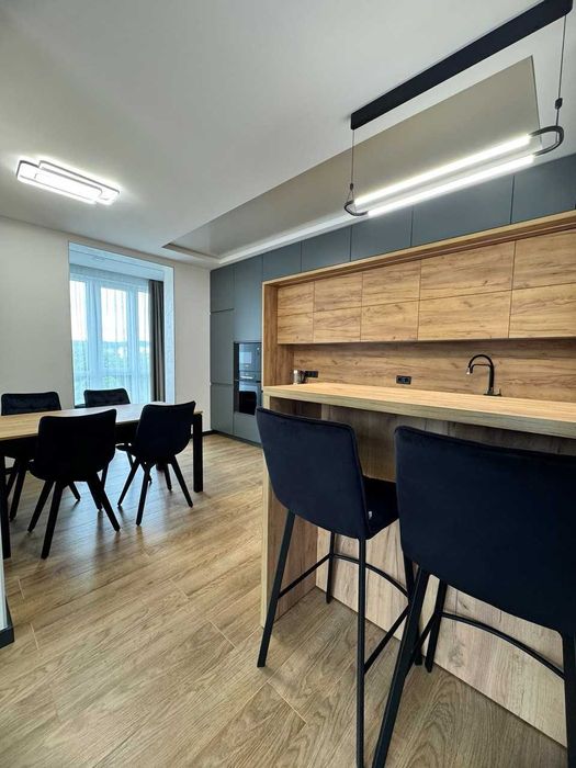 Оренда 2к квартири,76м², Липинського, перша здача, 950$