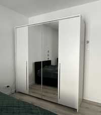 Duża szafa 4-drzwiowa garderoba do sypialni biała  transport