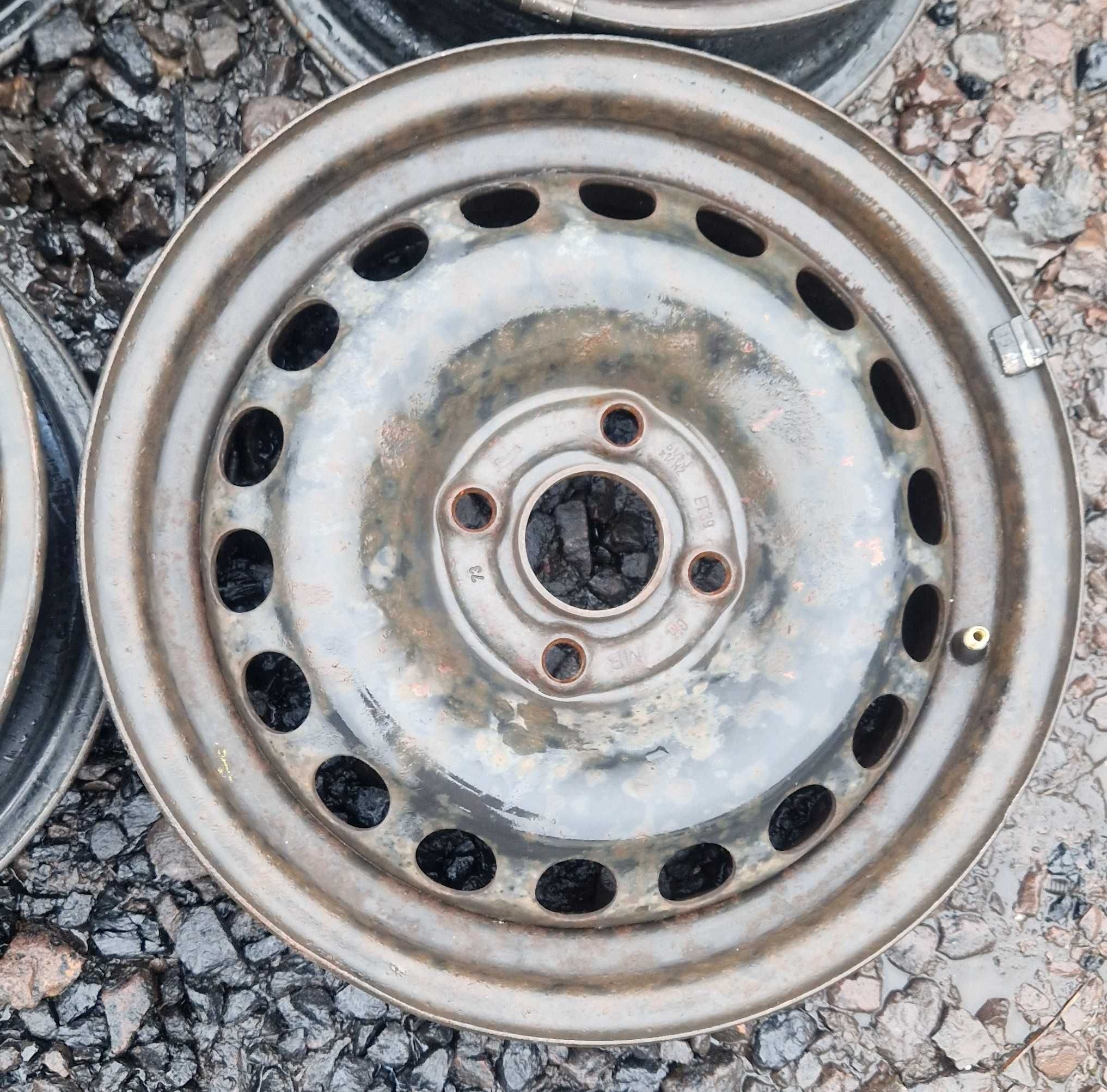Felgi stalowe Opel Corsa Adam 4x100 5,5Jx14 ET39 Kpl.