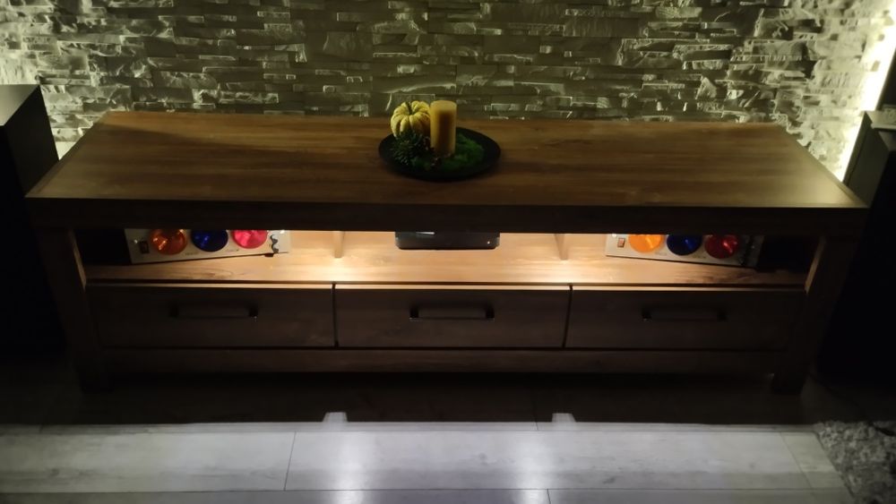 Szafka RTV LED Black Red White