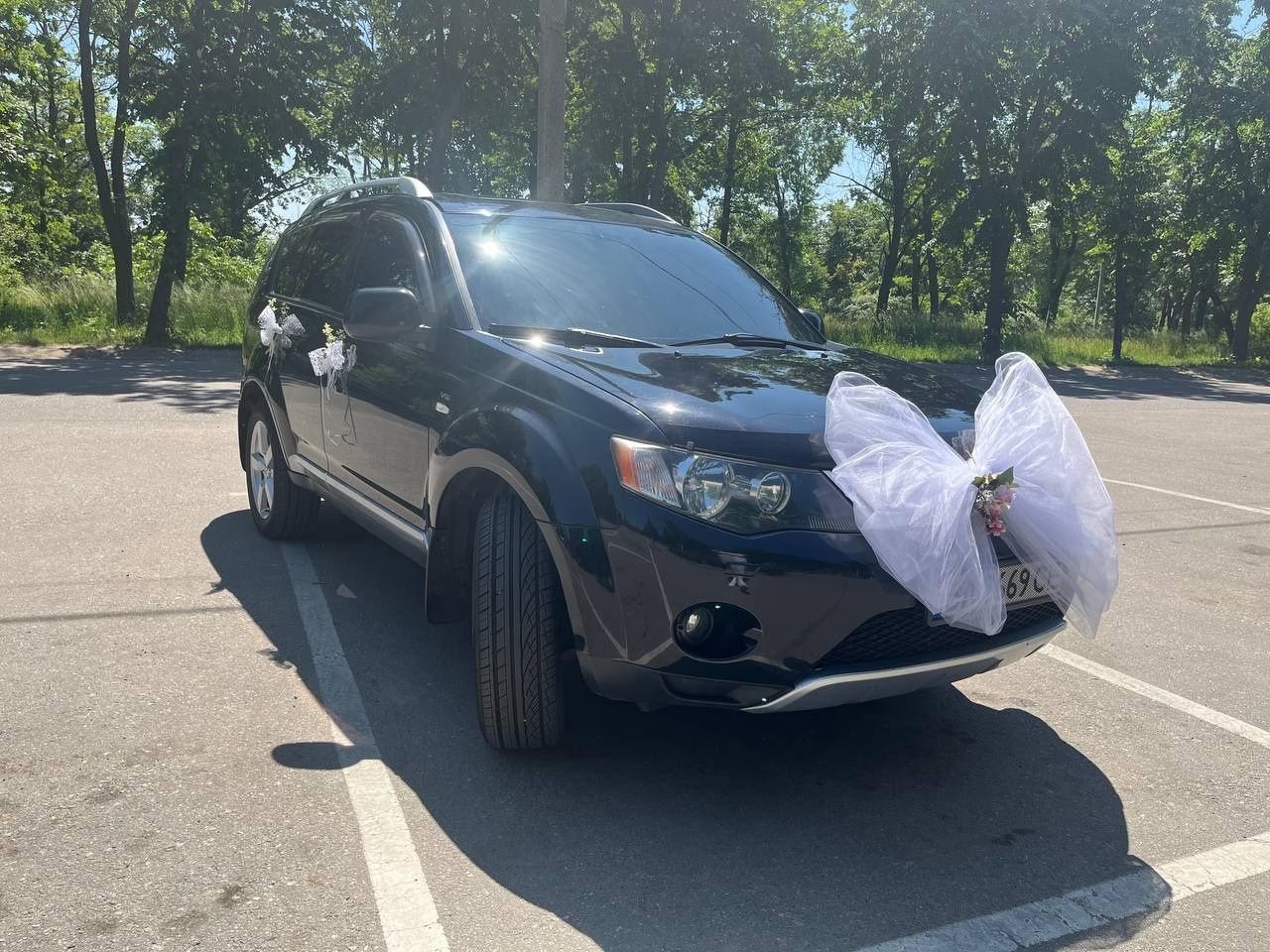 Два однакових авто на весілля, прокат- кортеж Mitsubishi Outlander XL