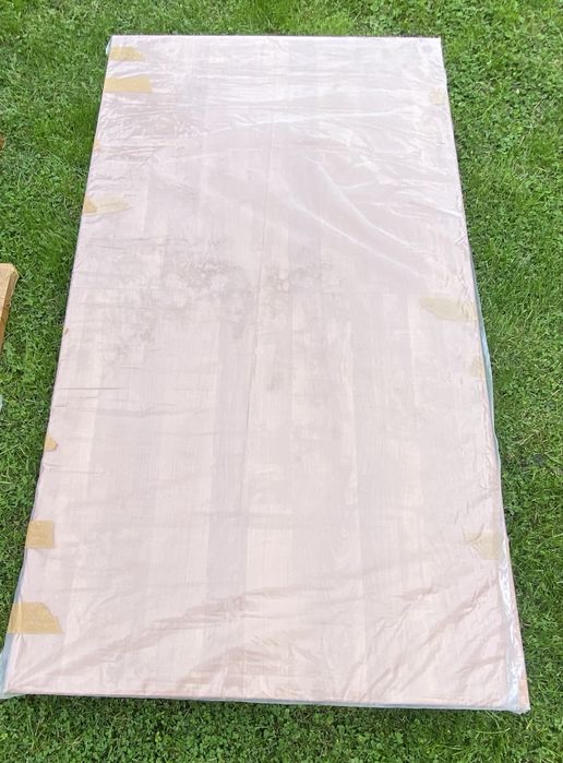 Klasyczny stół drewniany, rozkładany