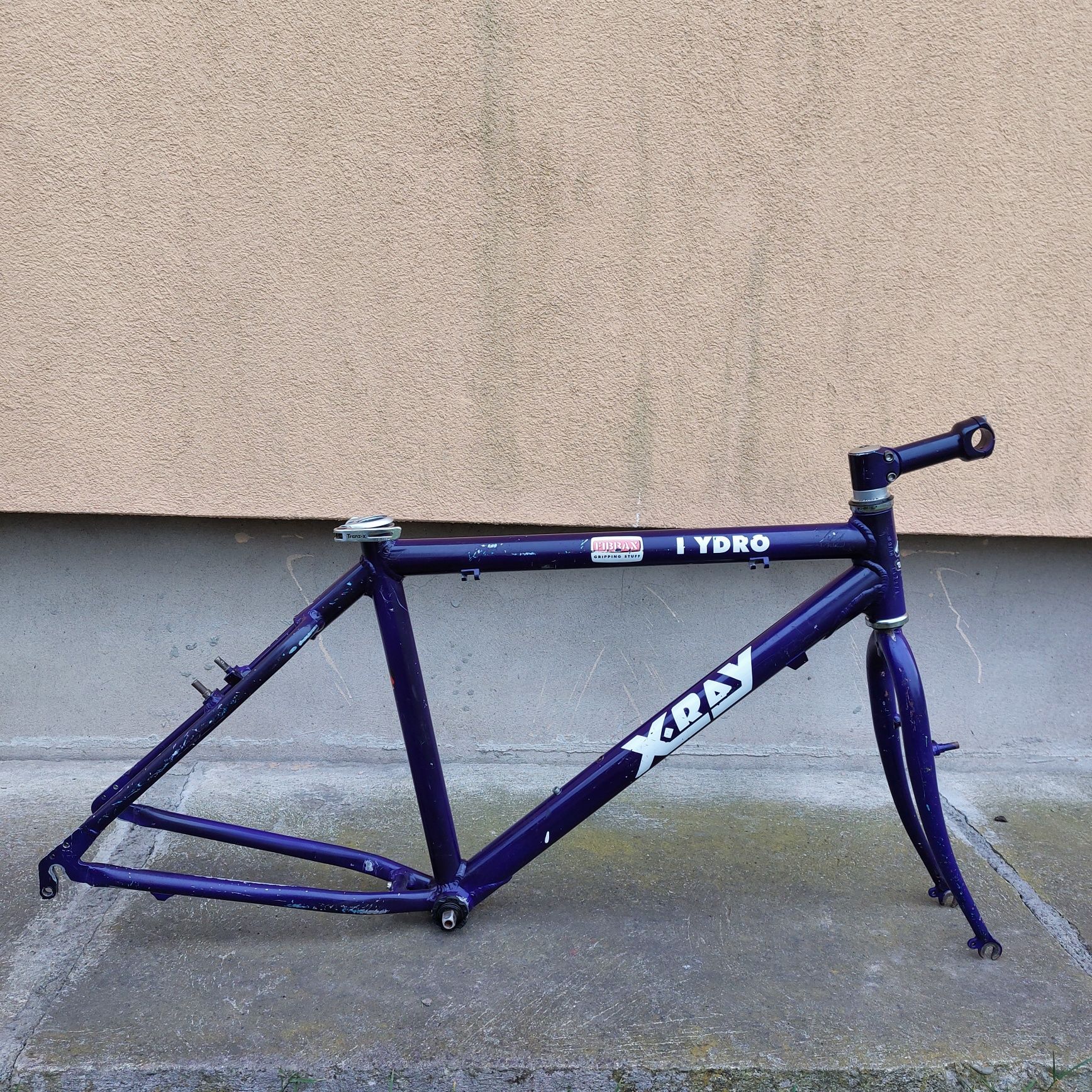 Frameset X-Ray Hydro 18" Rama aluminiowa + widelc Cr-Mo Stery Tioga