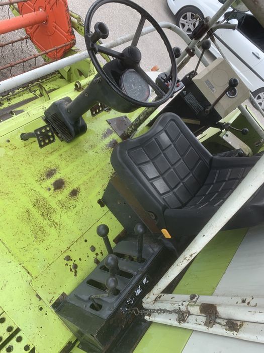 Ceifeira Claas Dominator 48s