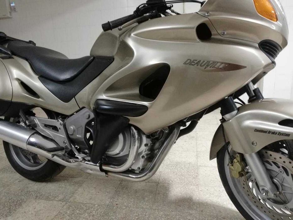 Autocolantes para Honda NT Deauville 650