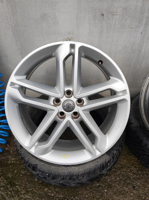 Alufelgi Opel r18 5x105 czujniki