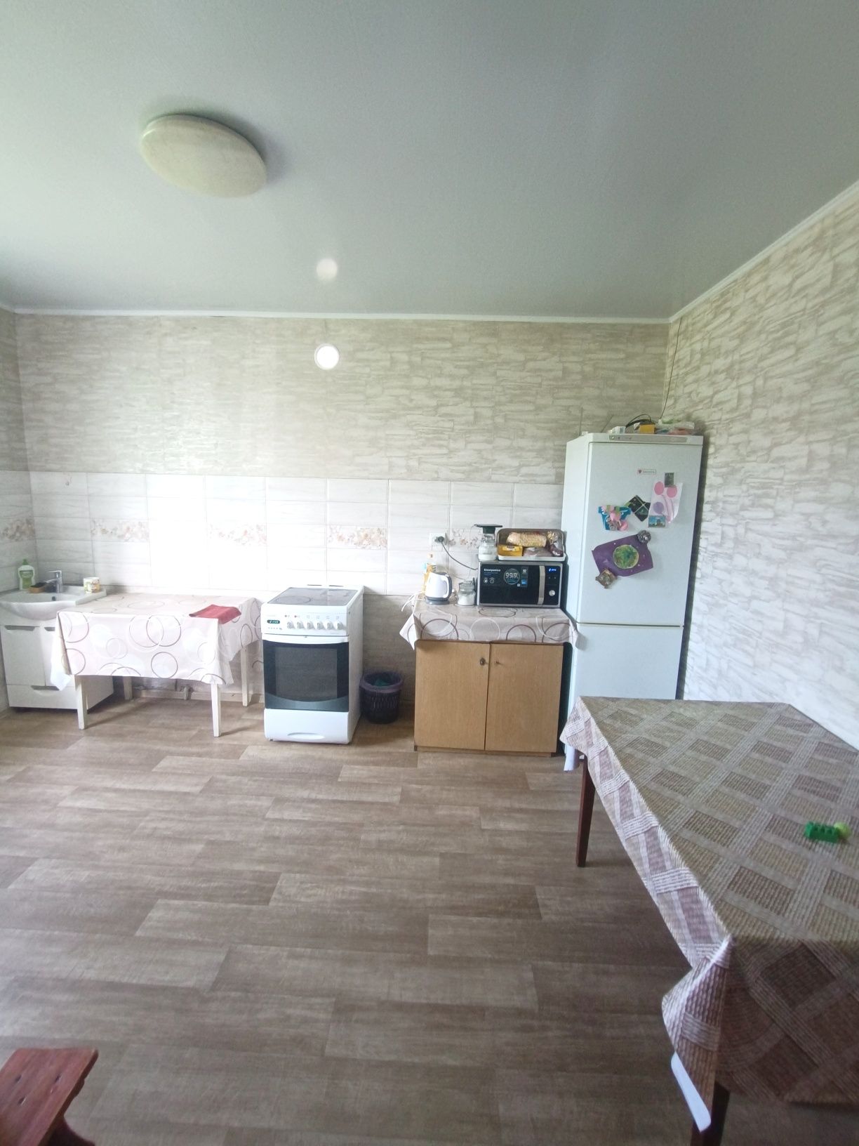 Продам будинок біля міста, село Бармаки, всього 2 км до Рівного!