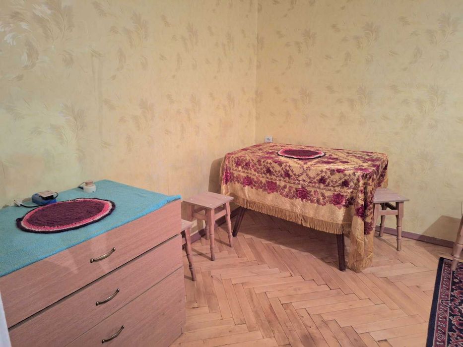 Продам 1К кв 33 м2, Білецького, Відрадний, 14-15 трамвай! Торг