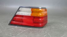 Mercedes W124 klosz lampy tył tylnej prawej Nowy