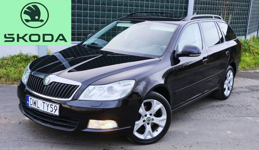 Skoda Octavia 2013 1.4TSI Rozrząd Xenon Navi Skóra EL.Szyberdach CzujnikiPark Alu17"